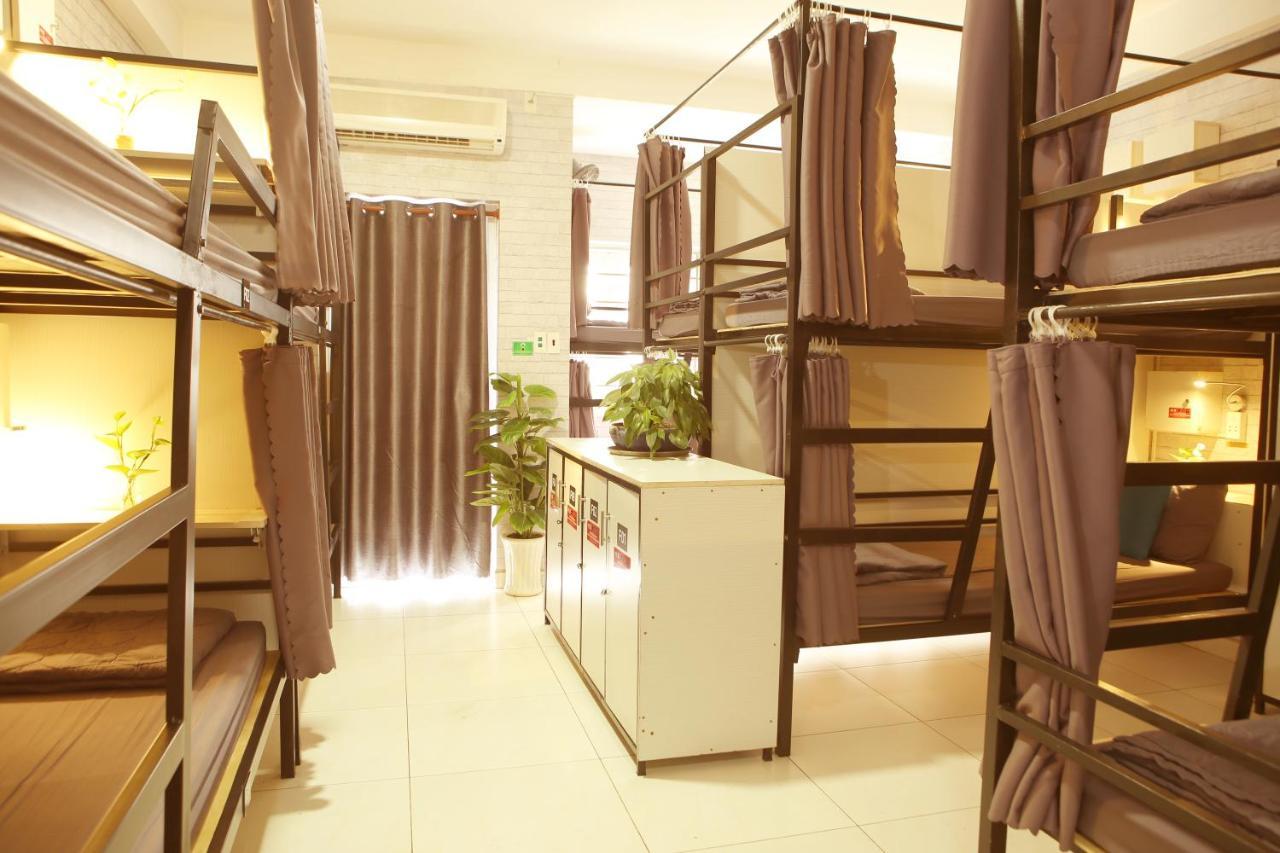 S Phuot Homestay - 3A Lam Son, Ward 2, Tan Binh District Хошимін Екстер'єр фото